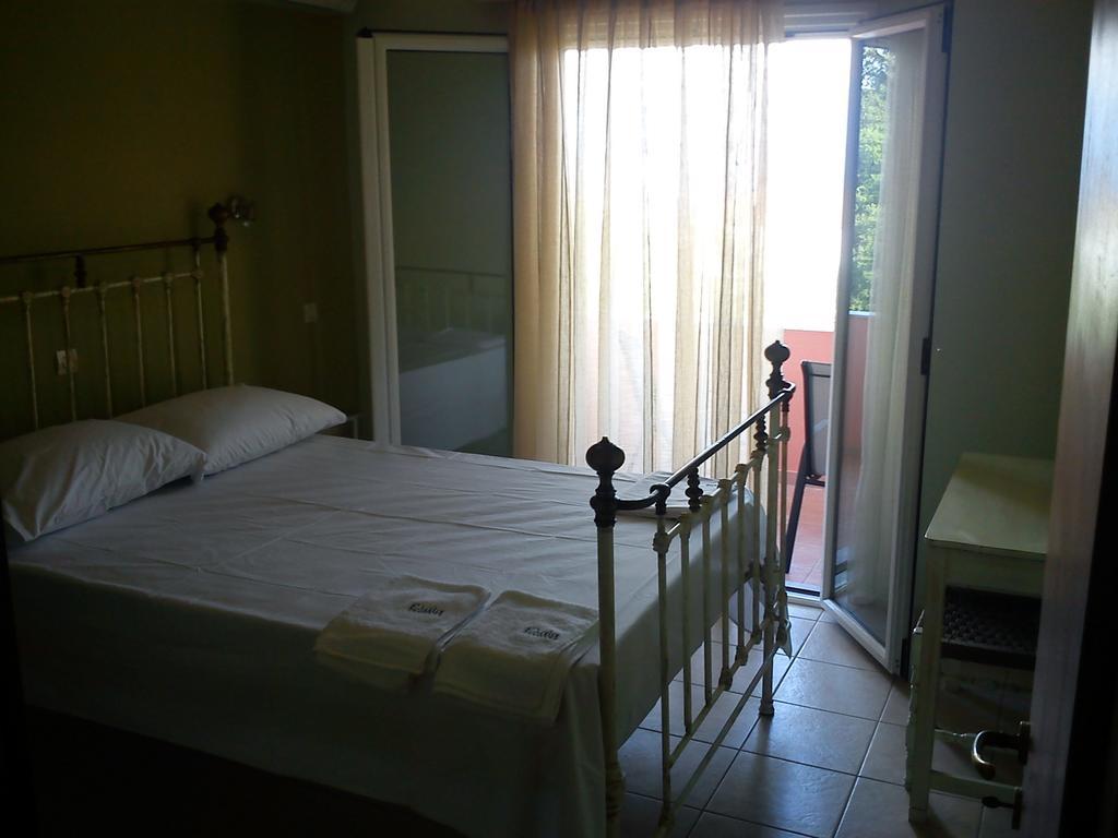 Elaia Resorts *